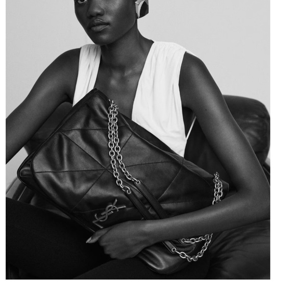 Yves Saint Laurent Black and Gold Shoulder Bag with Sleek Design - Picture 15 of 15